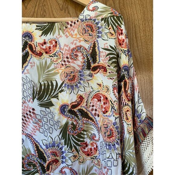 Chico’s‎ Paisley Print Boho Poncho Top Cream Multi Color Size S/M - Picture 4 of 12